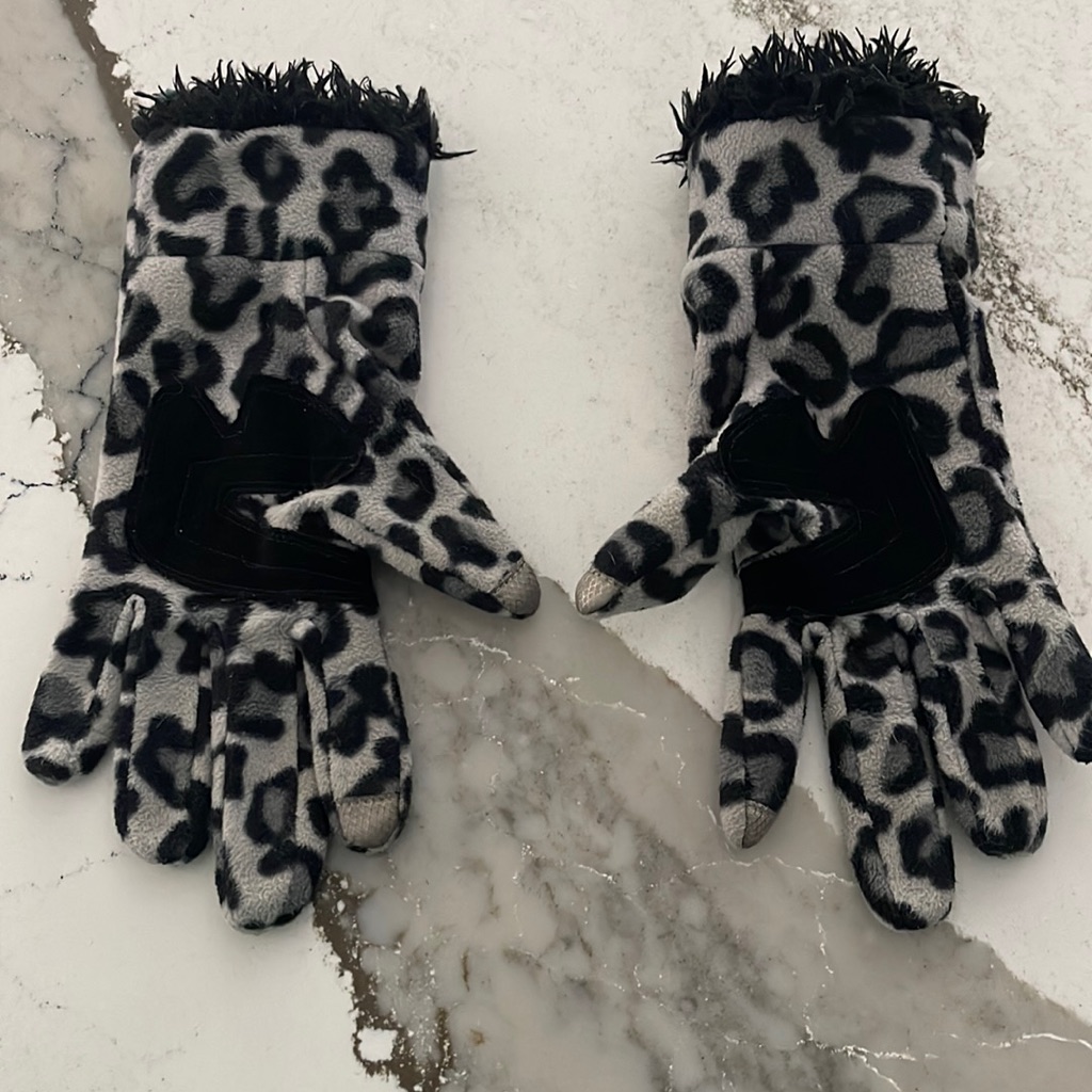 Leopard Print Gloves